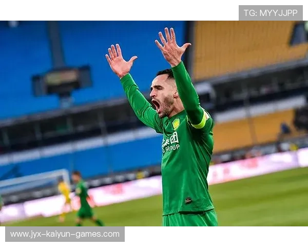 俱乐部暗示冬窗引两名主力,市场预期升温 俱乐部暗示冬窗引两名主力,市场预期升温